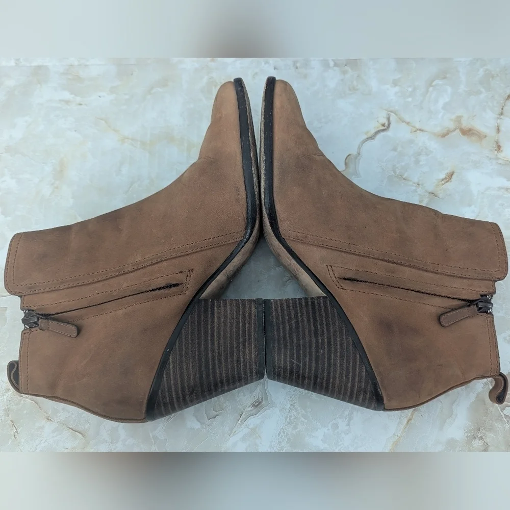 Cole Haan Chesney Bootie Ankle Boot Woman's Size 9 B